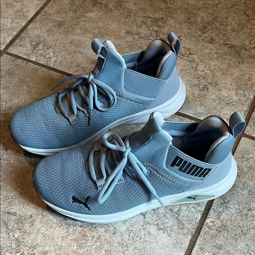 Puma women’s Light Blue Athletic Sneakers